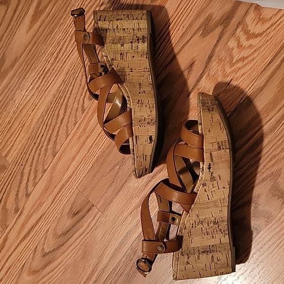 Chunky Sandals - Picture 2 of 6